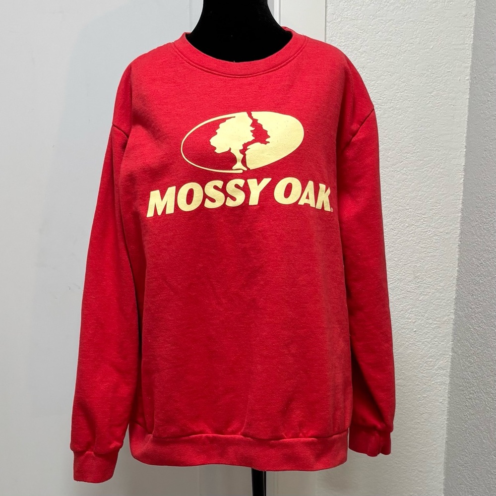 Mossy Oak Sweatshirt Men's XL Red Crewneck Big Logo Graphic Pullover Outdoor